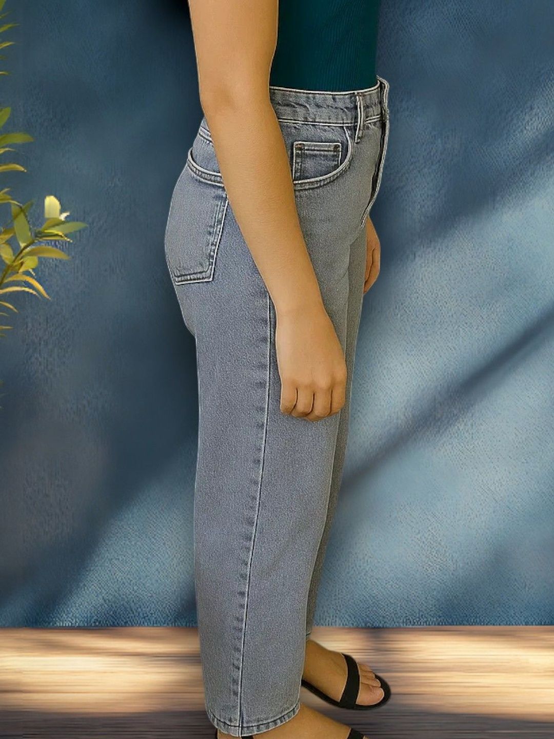 Kotty Women Regular Fit High-Rise Light Fade Stretchable Jeans