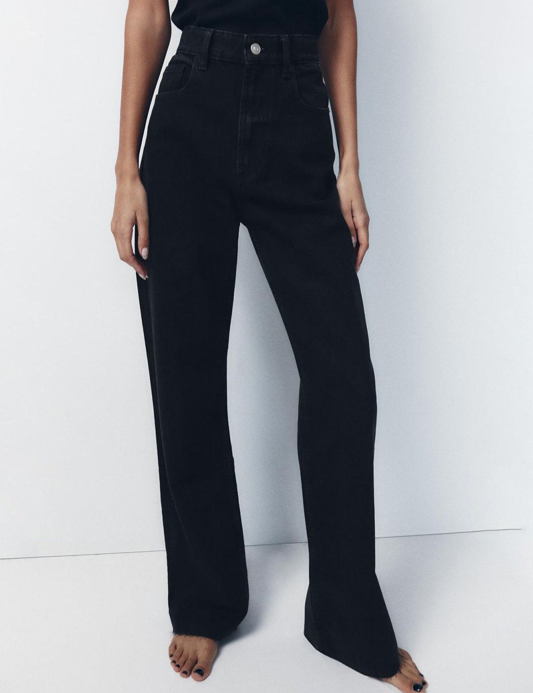 Kotty Women Jean Straight Fit High-Rise Stretchable Jeans