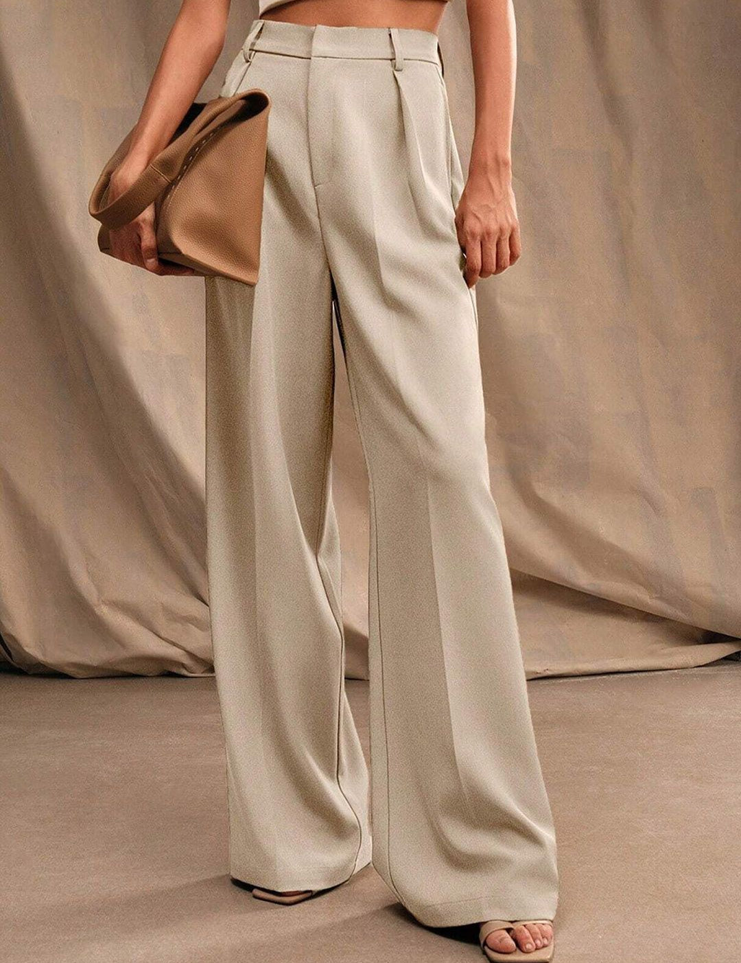 Kotty Women Relaxed Straight Fit High-Rise Pleated Wide Leg Trousers