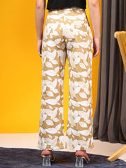 Kotty Women Relaxed Straight Leg Straight Fit Mid-Rise Easy Wash Trousers