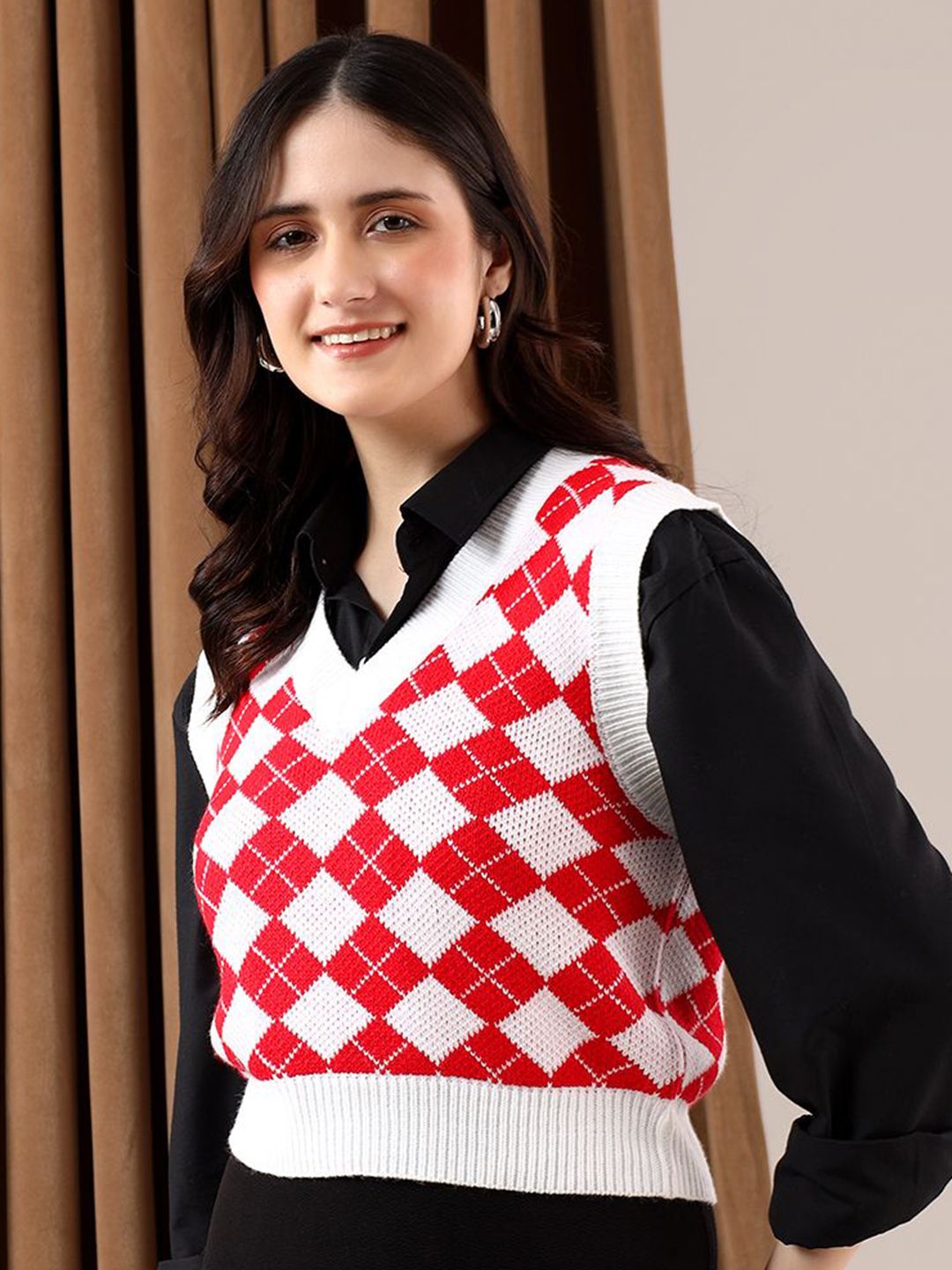Kotty Women Crop Sweater Vest
