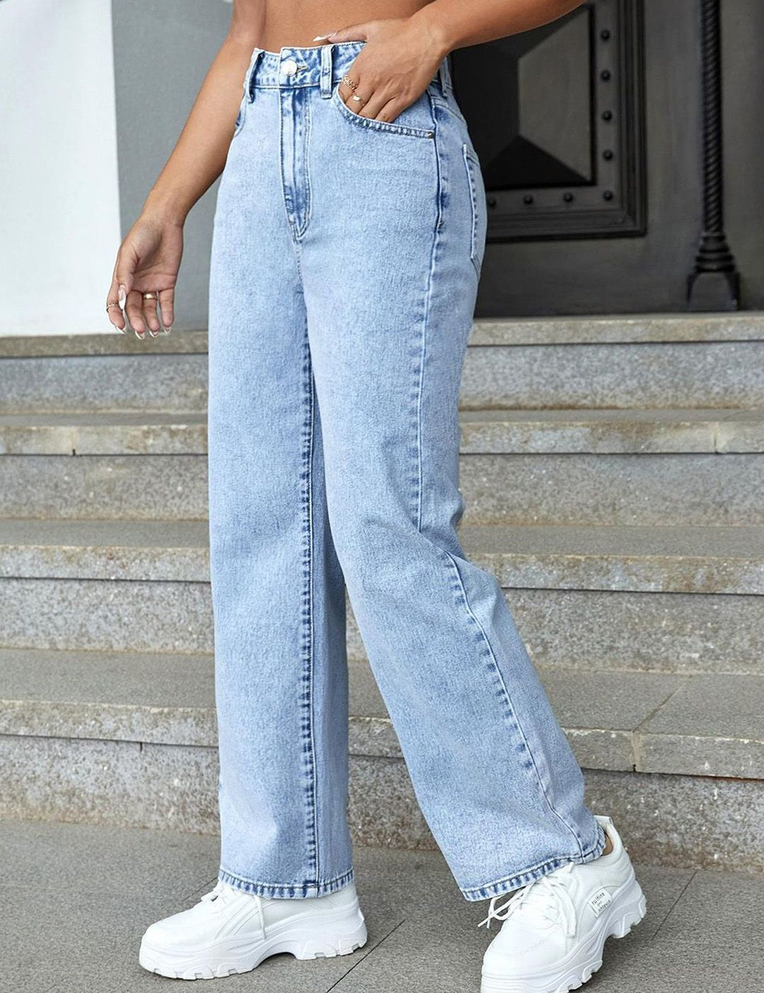 Kotty Women Jean Straight Fit High-Rise Heavy Fade Stretchable Jeans