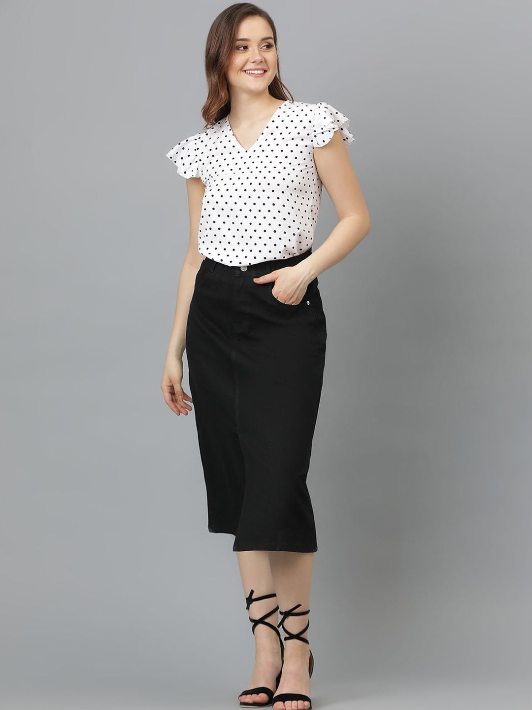 Kotty Women Polka Dot Printed V-Neck Flutter Sleeve Top
