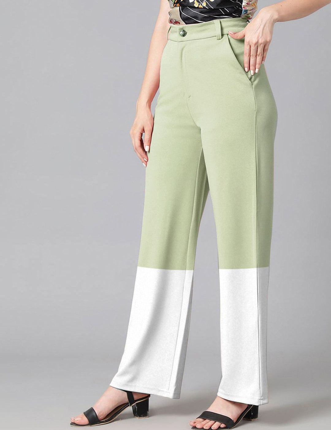 Kotty Women Colourblocked High-Rise Pleated Regular Trousers