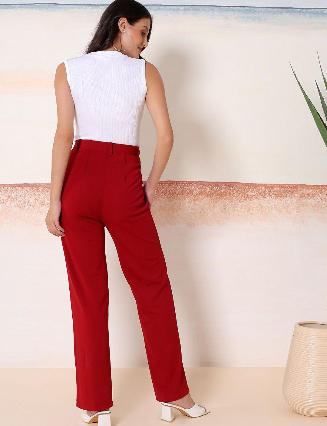 Kotty Relaxed-Fit Round Neck Crop-Top With Trousers Co-Ords

