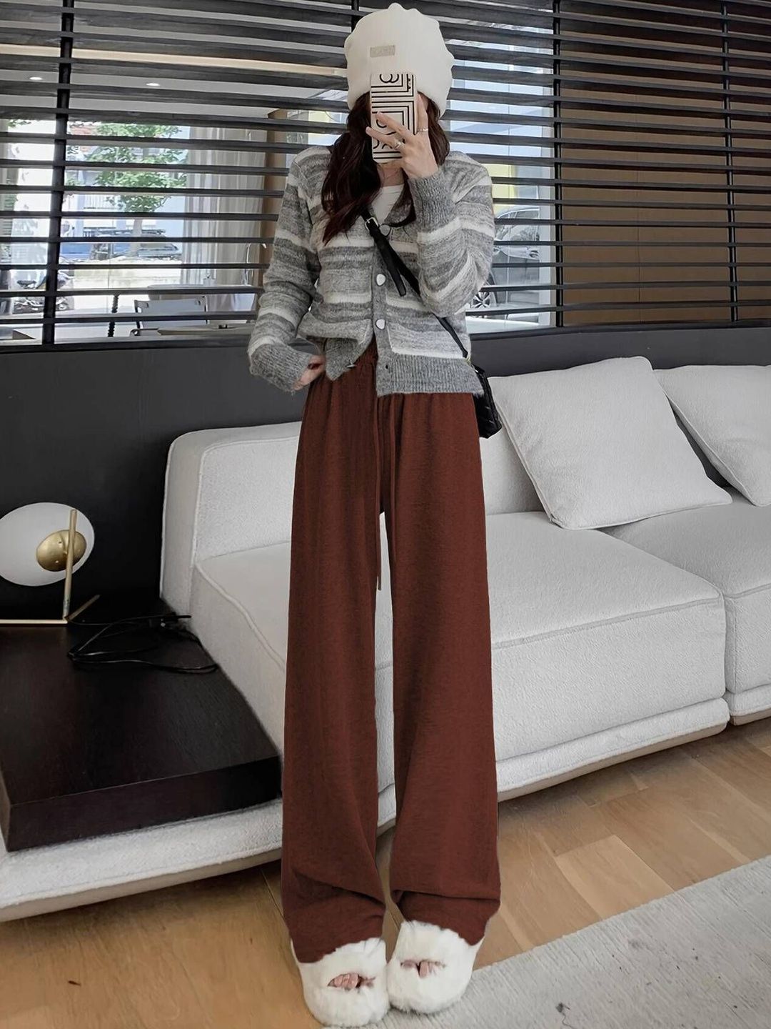 Kotty Women Relaxed Straight Leg High-Rise Trousers