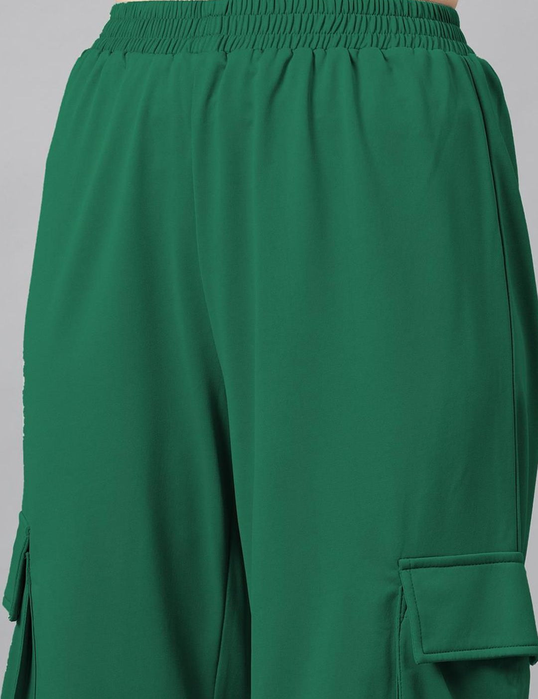 Kotty Green Off-Shoulder Top With Trouser