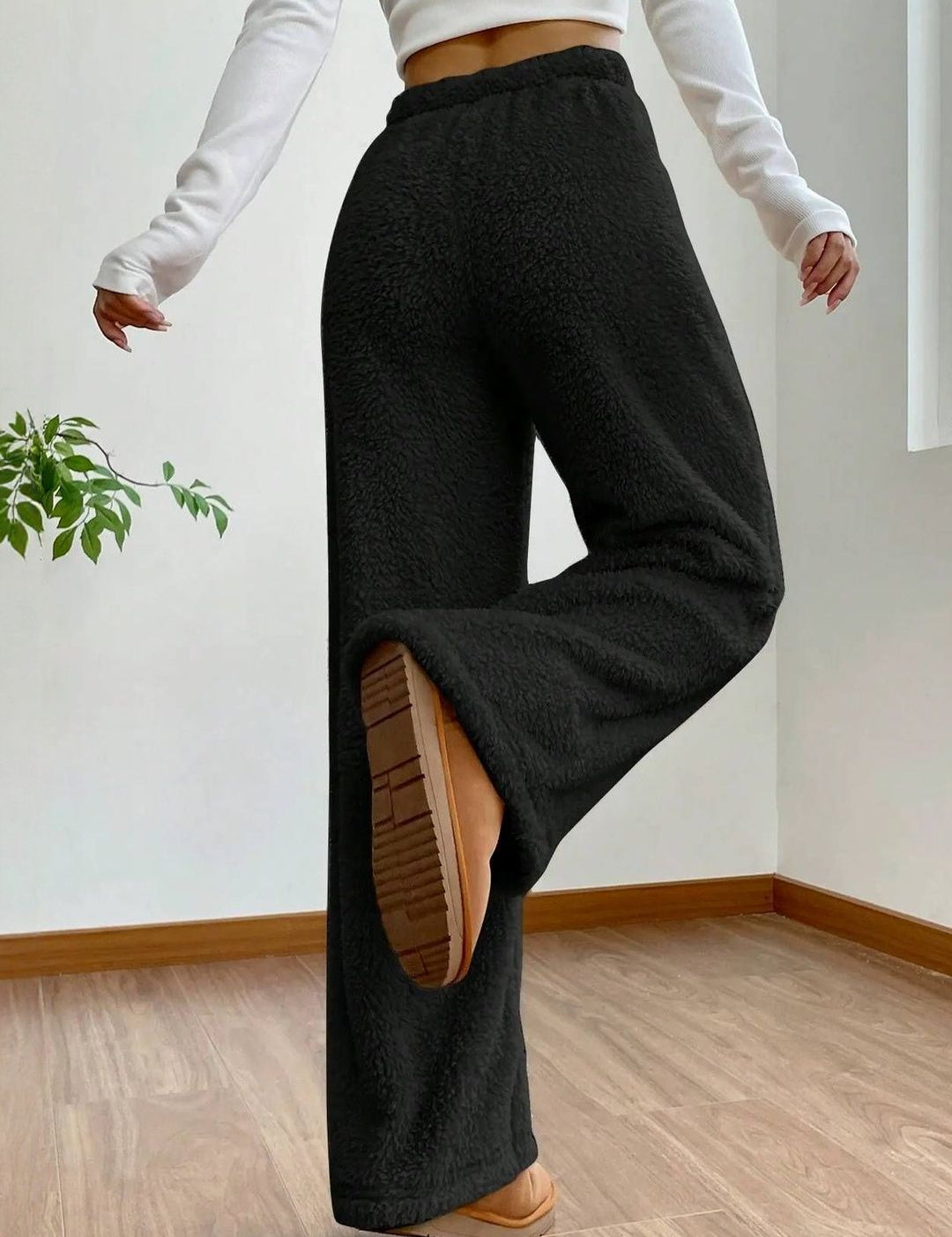 Kotty Women High-Rise Easy Wash Trousers