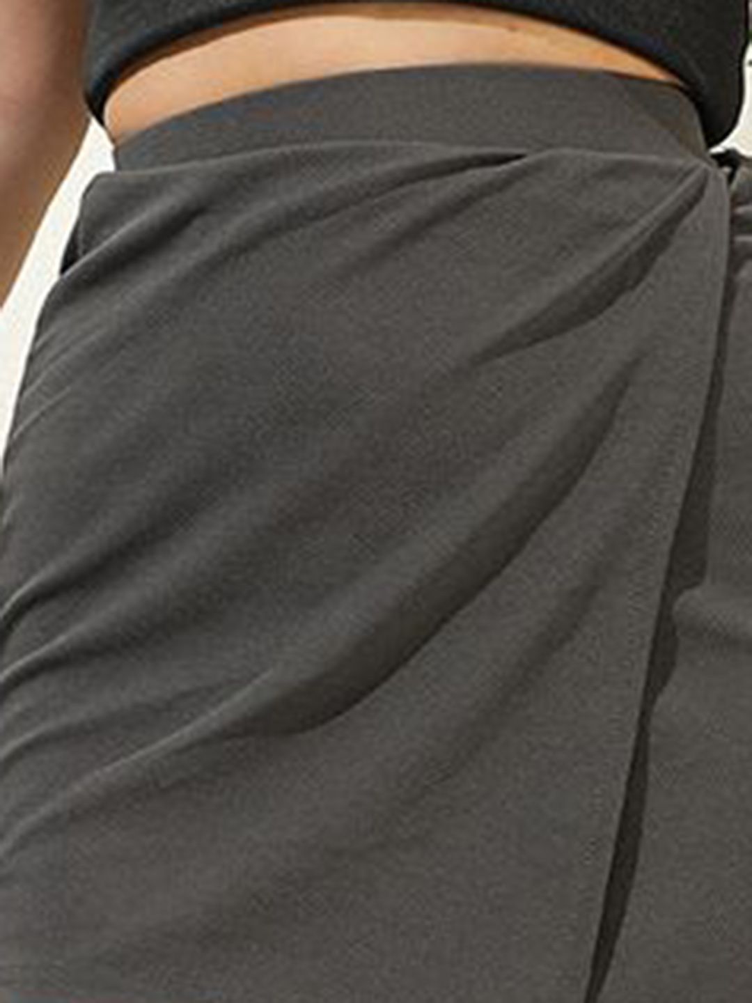  Kotty Wrap Above Knee Skirts