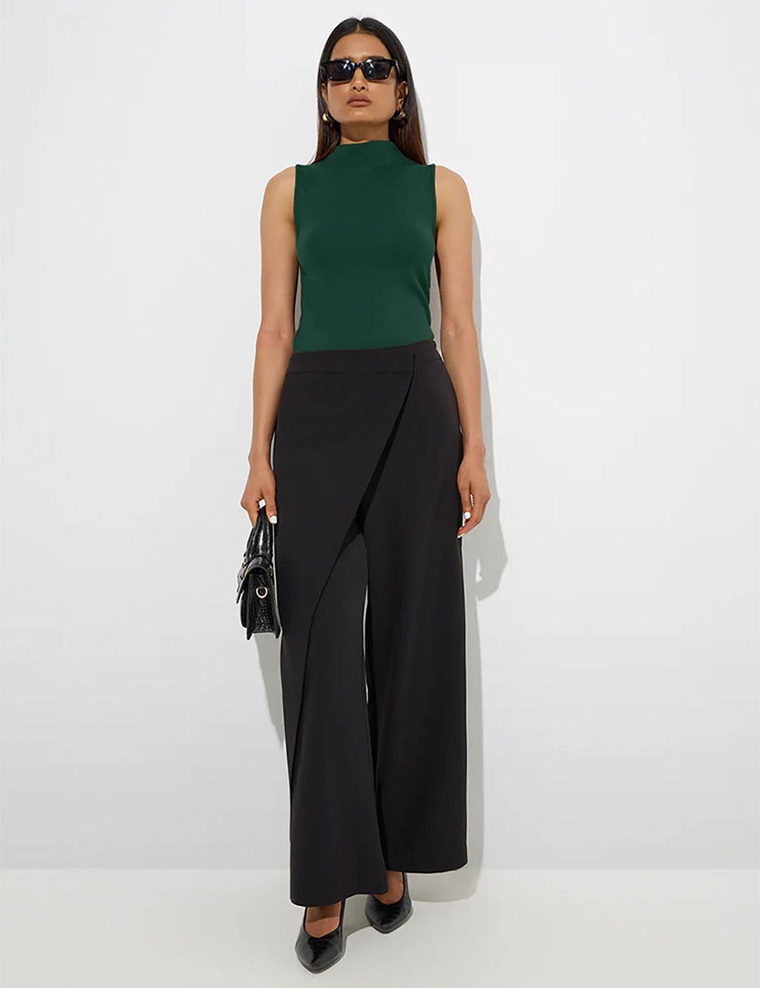 Kotty Women Solid Sleeveless High Neck Top Top