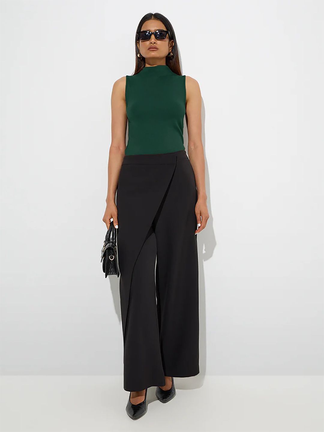 Kotty Women Solid Sleeveless High Neck Top Top