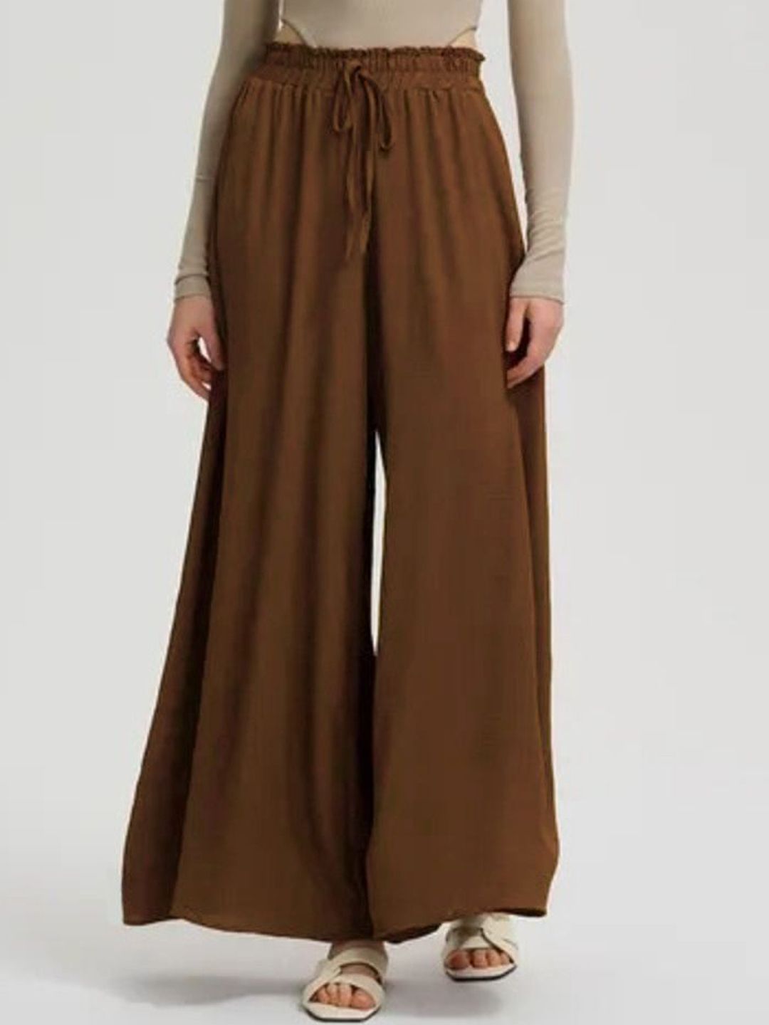 Kotty Women Relaxed High-Rise Wide Leg Trousers