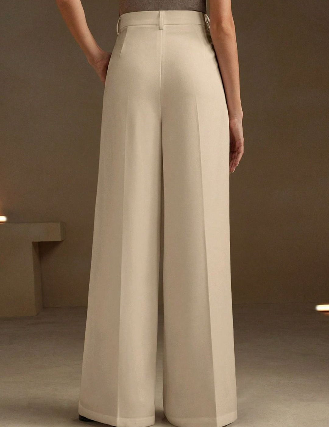 Kotty Women Relaxed Straight Leg High-Rise Pleated Parallel Trousers