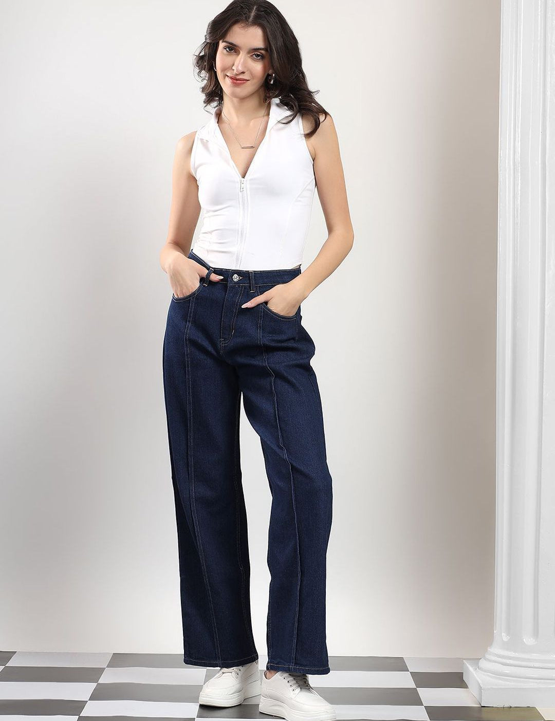 Kotty Women Straight Fit High-Rise Stretchable Jeans