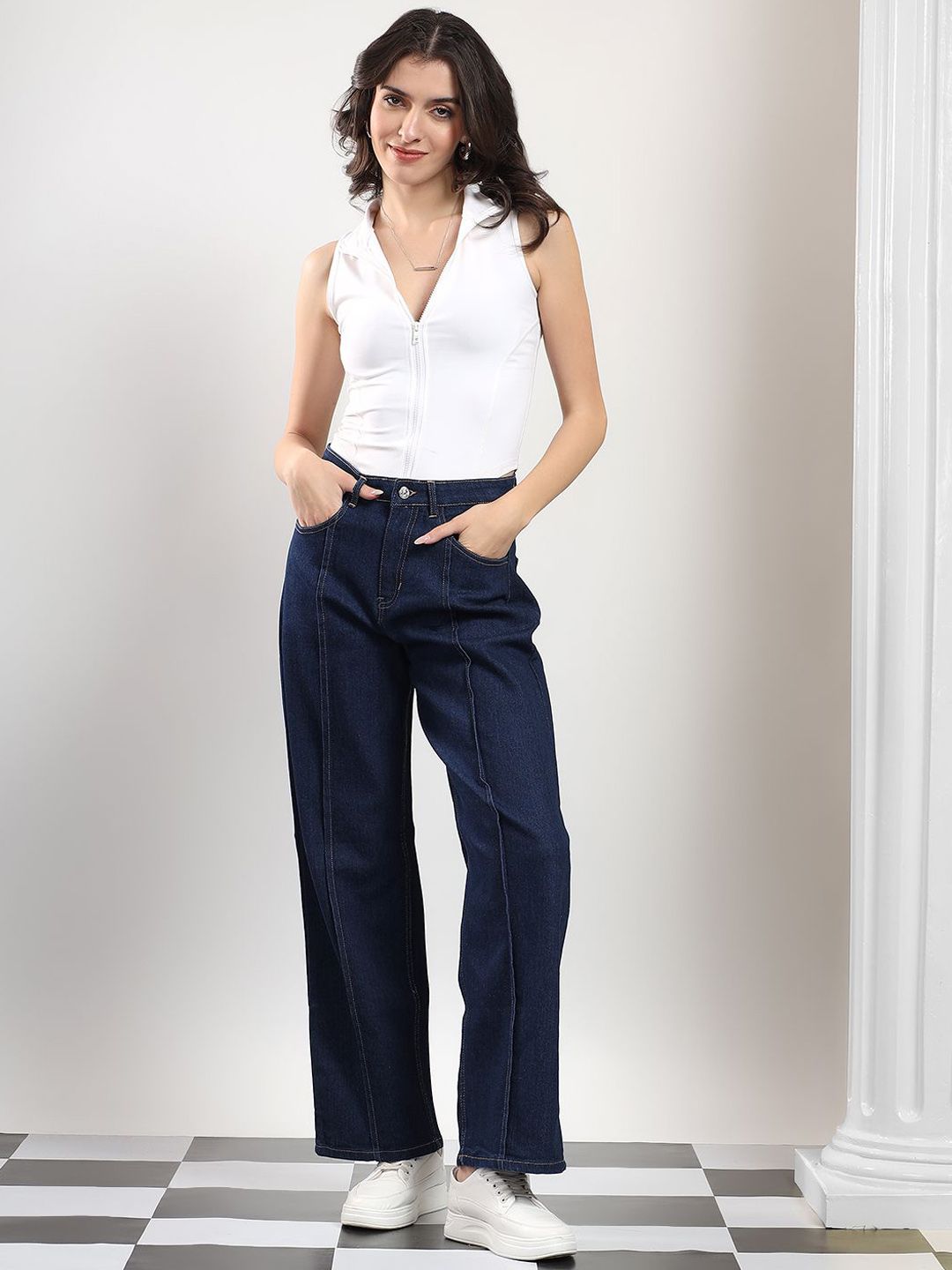 Kotty Women Straight Fit High-Rise Stretchable Jeans