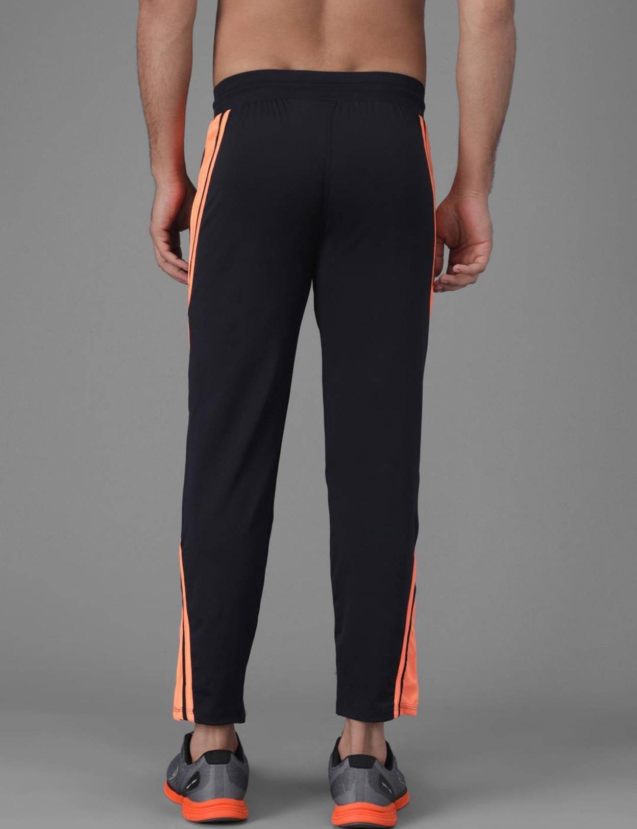 MenColorblockMulticolorTrackPants-3.jpg_1_087ac5c5-d553-4866-8c7d-eda98054560b.jpg