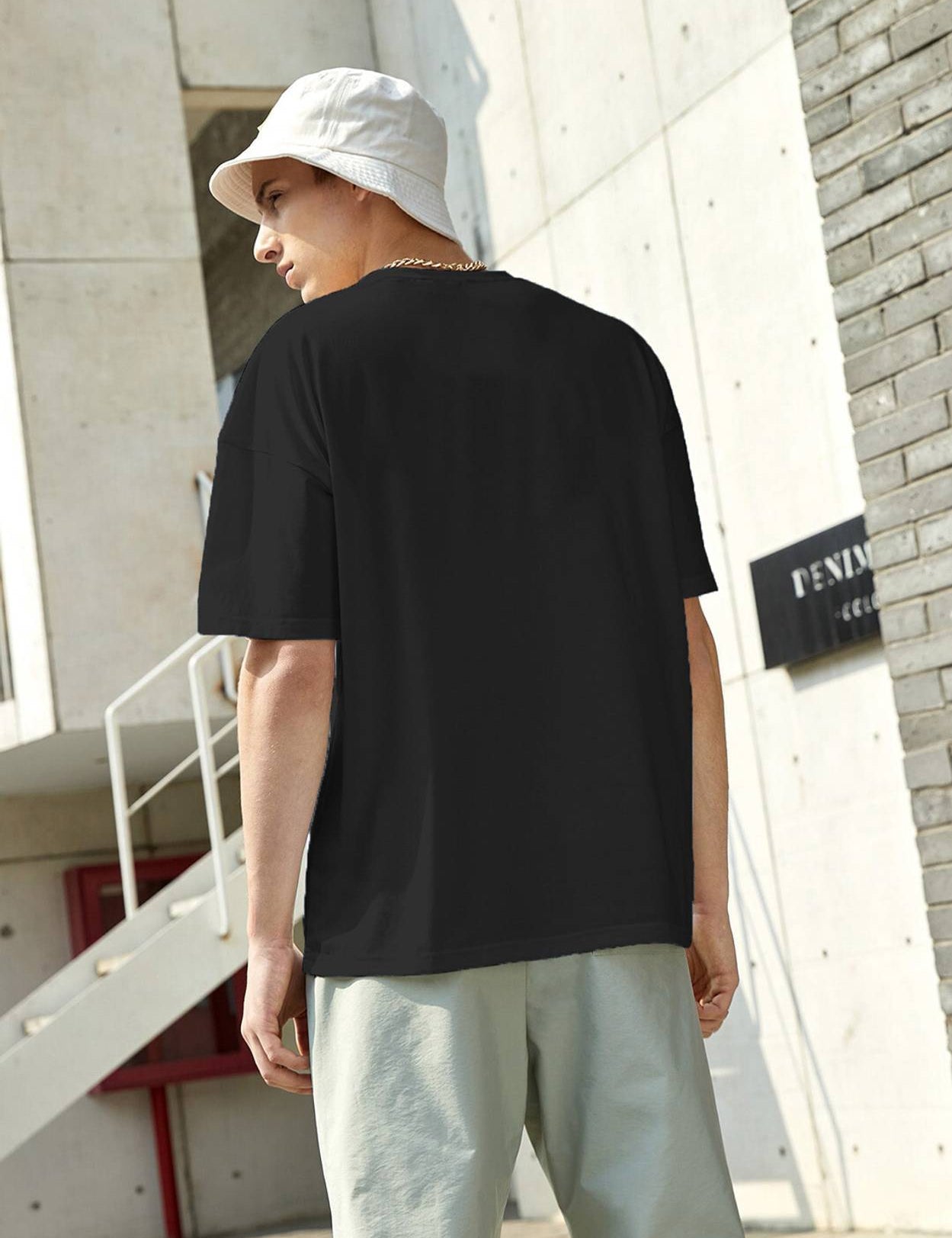 MenPrintedRoundNeckCottonBlendBlackT-Shirt-2_jpg.jpg