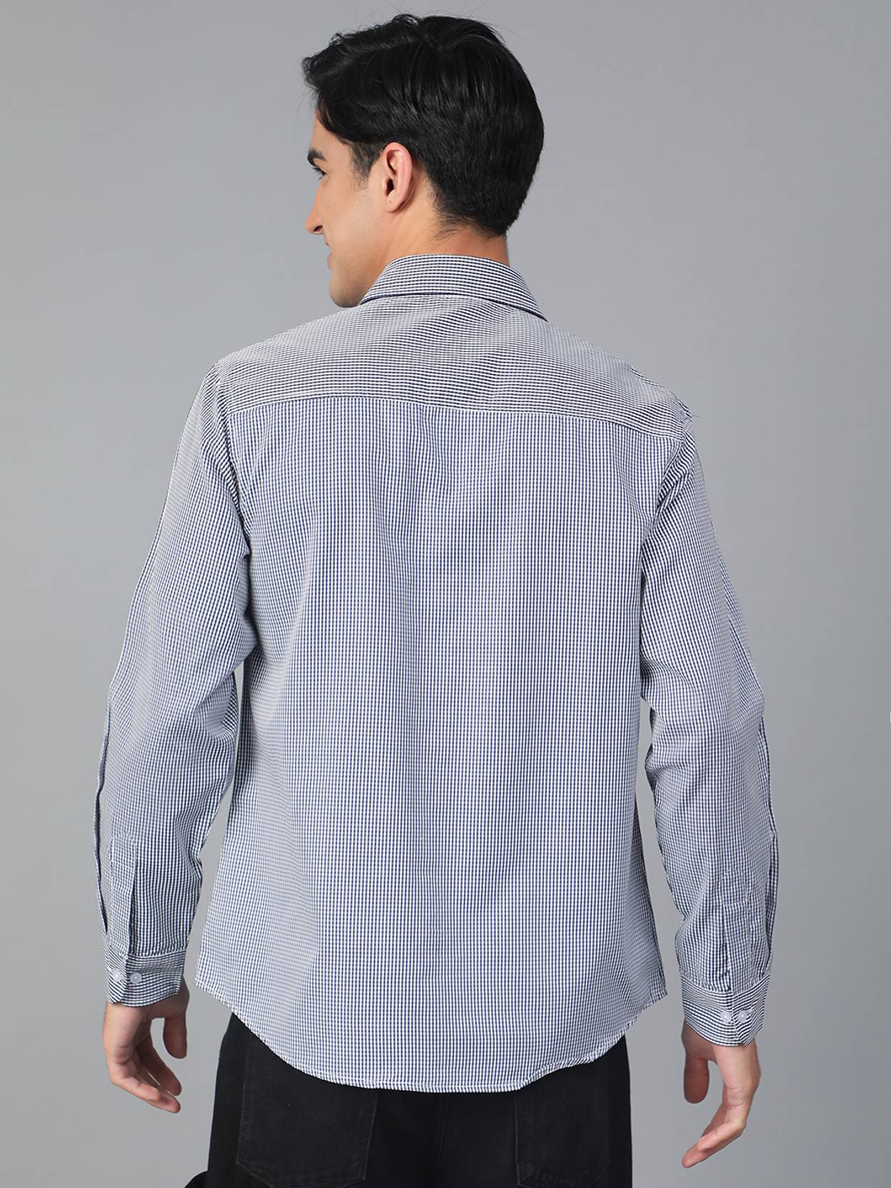 KOTTY  Men Regular Fit Checkered Spread Collar Casual Shirt