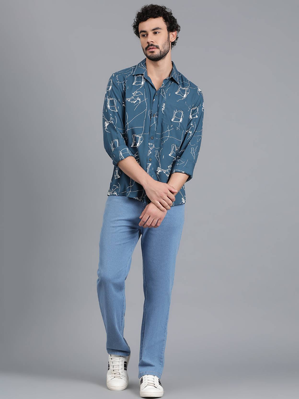 KOTTY  Men Regular Fit Printed Spread Collar Casual Shirt
