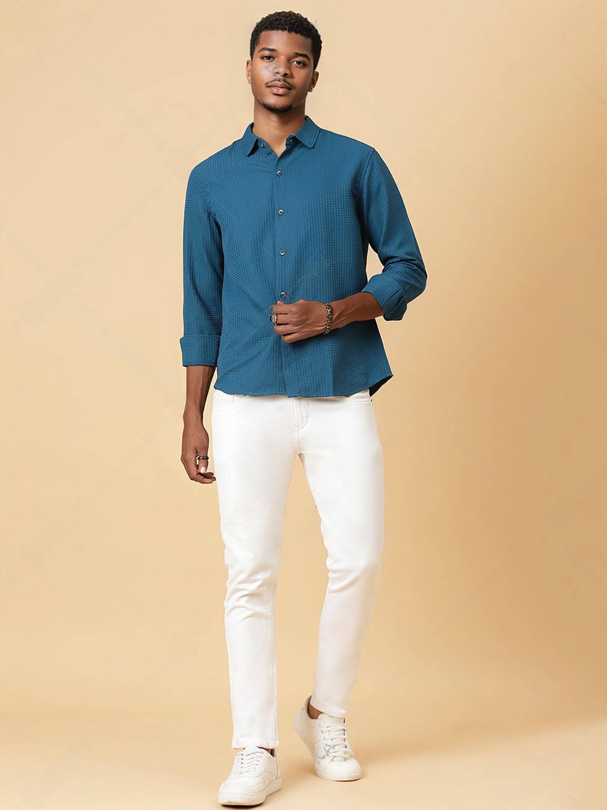 KOTTY  Men Regular Fit Self Design Spread Collar Casual Shirt