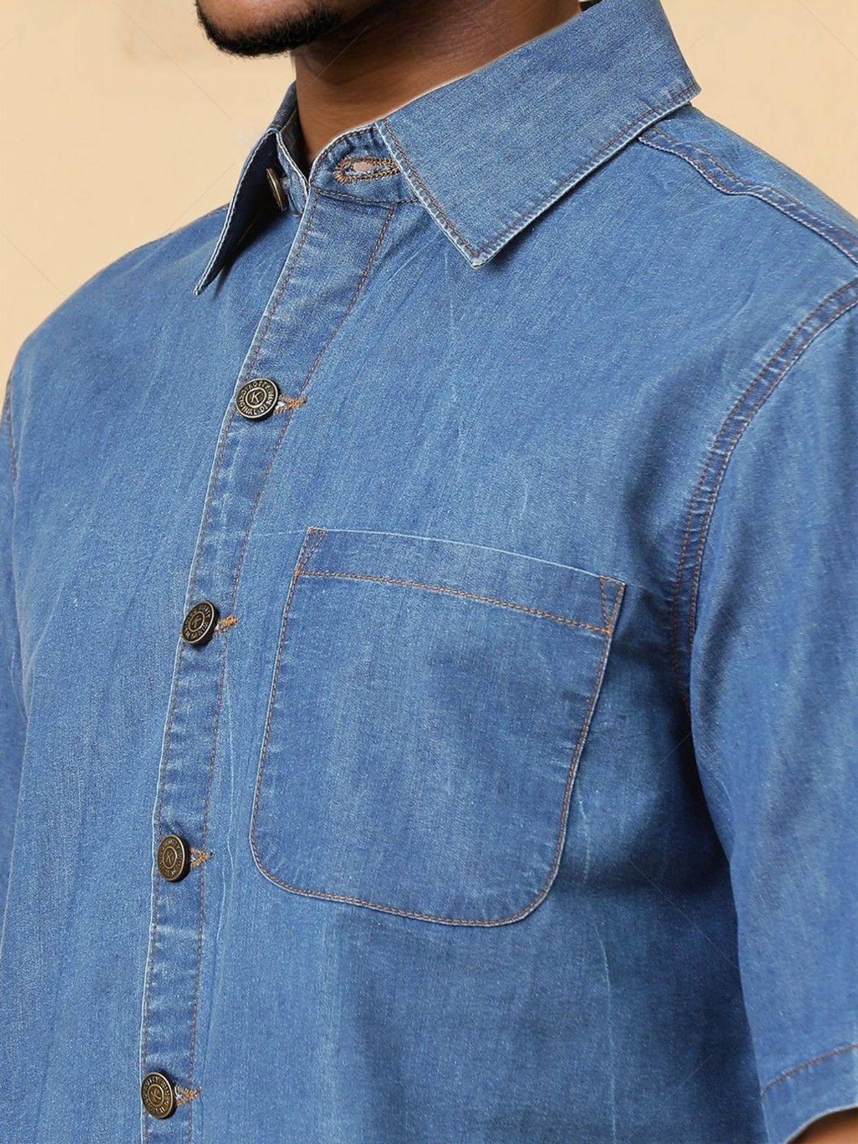 KOTTY  Men Regular Fit Solid Spread Collar Casual Shirt