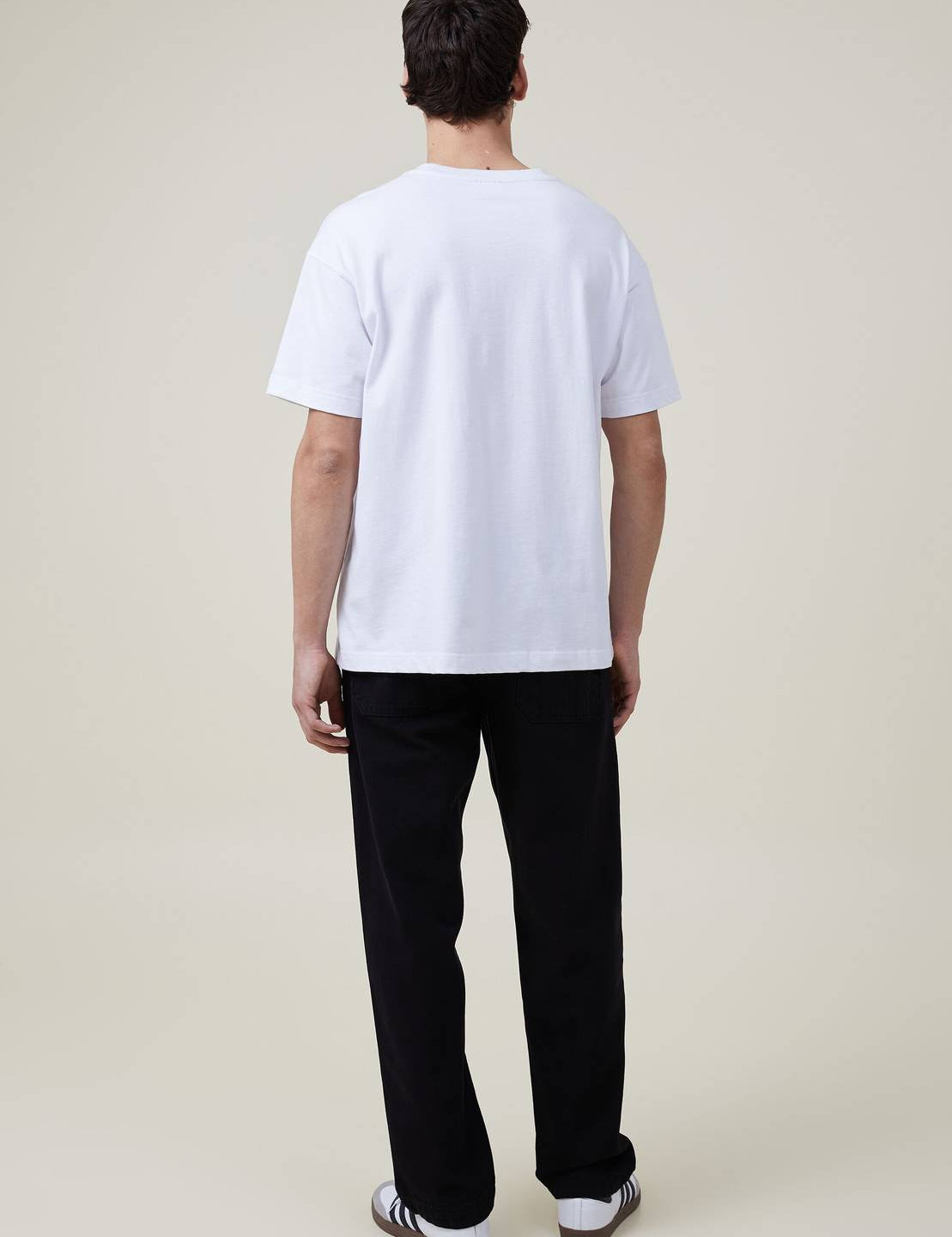 MenRegularMidRiseBlackJeans-1_jpg.jpg
