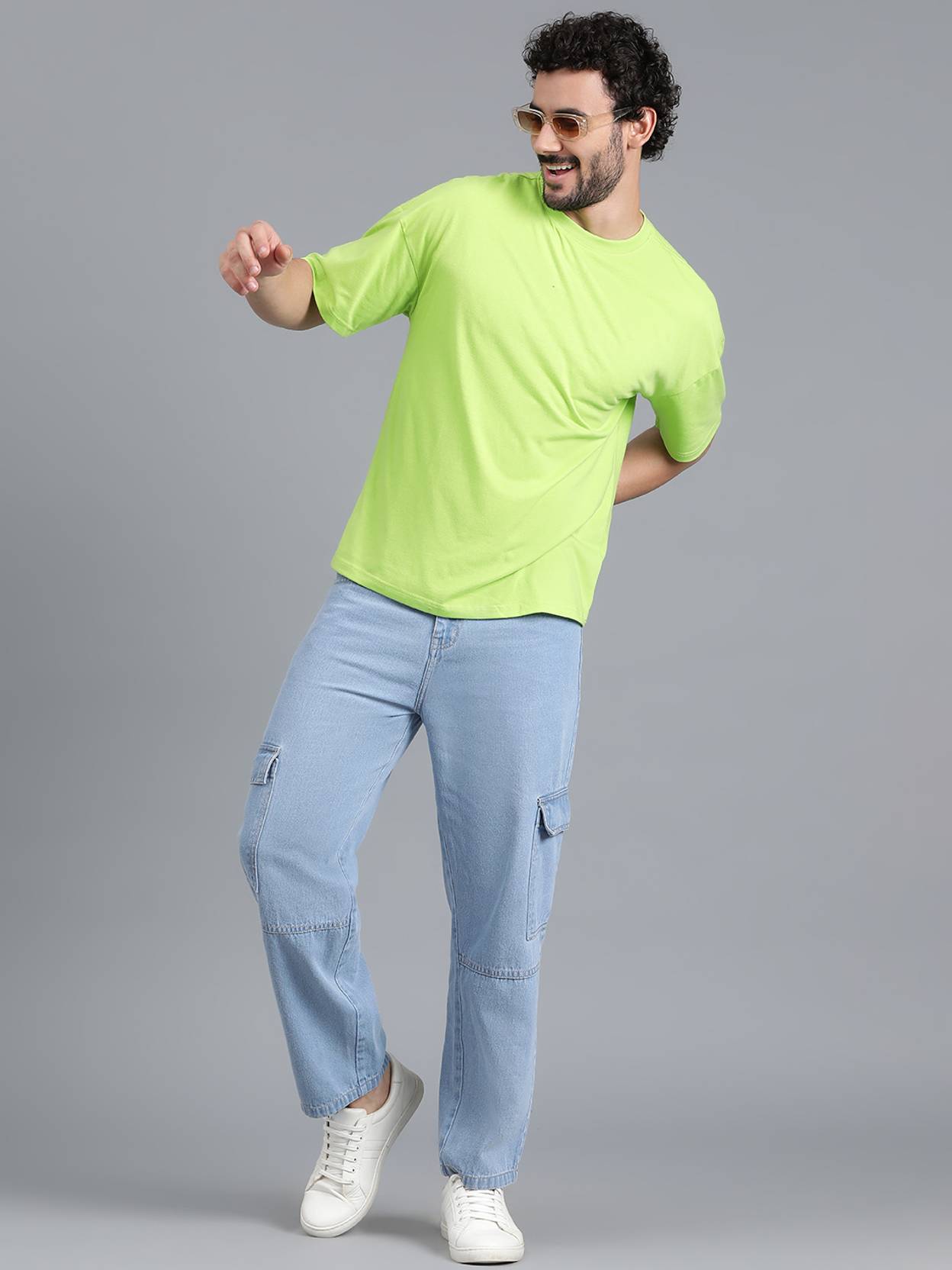 KOTTY  Men Solid Round Neck Cotton Blend Green T-Shirt