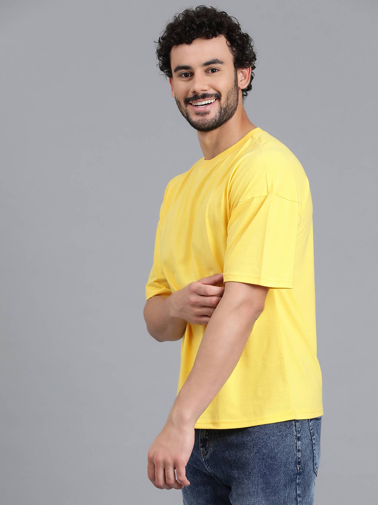 KOTTY  Men Solid Round Neck Cotton Blend Yellow T-Shirt