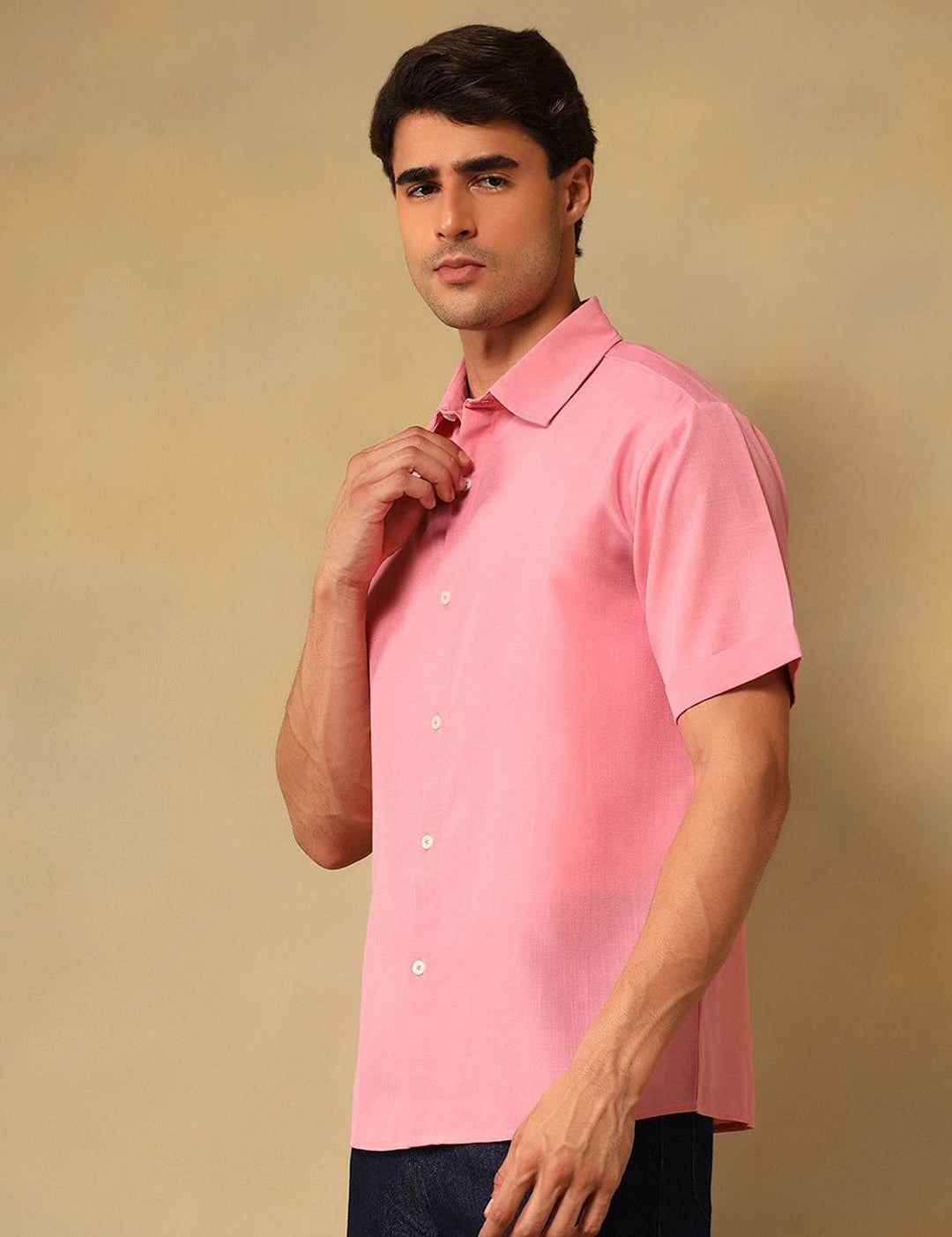 Kotty Comfort Fit Linen Spread Collar Casual Shirt