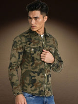 Kotty Men Spread Collar Camouflage Printed Denim Jacket