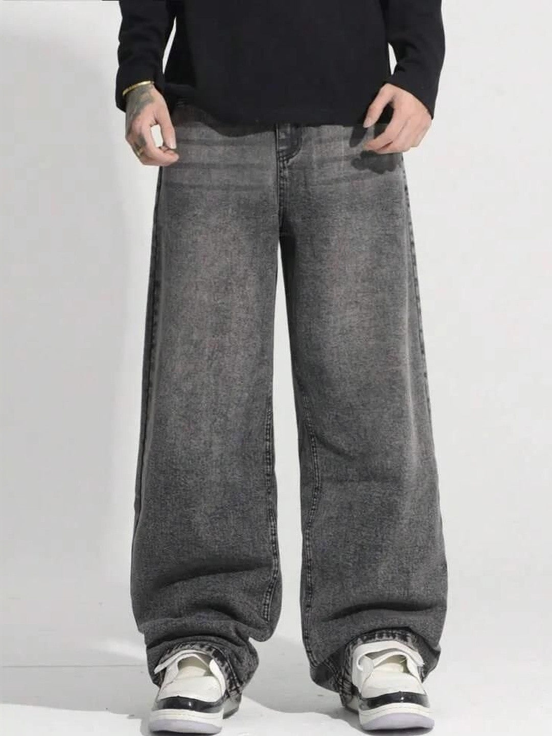 Kotty Men Wide Leg Low-Rise Light Fade Stretchable Jeans
