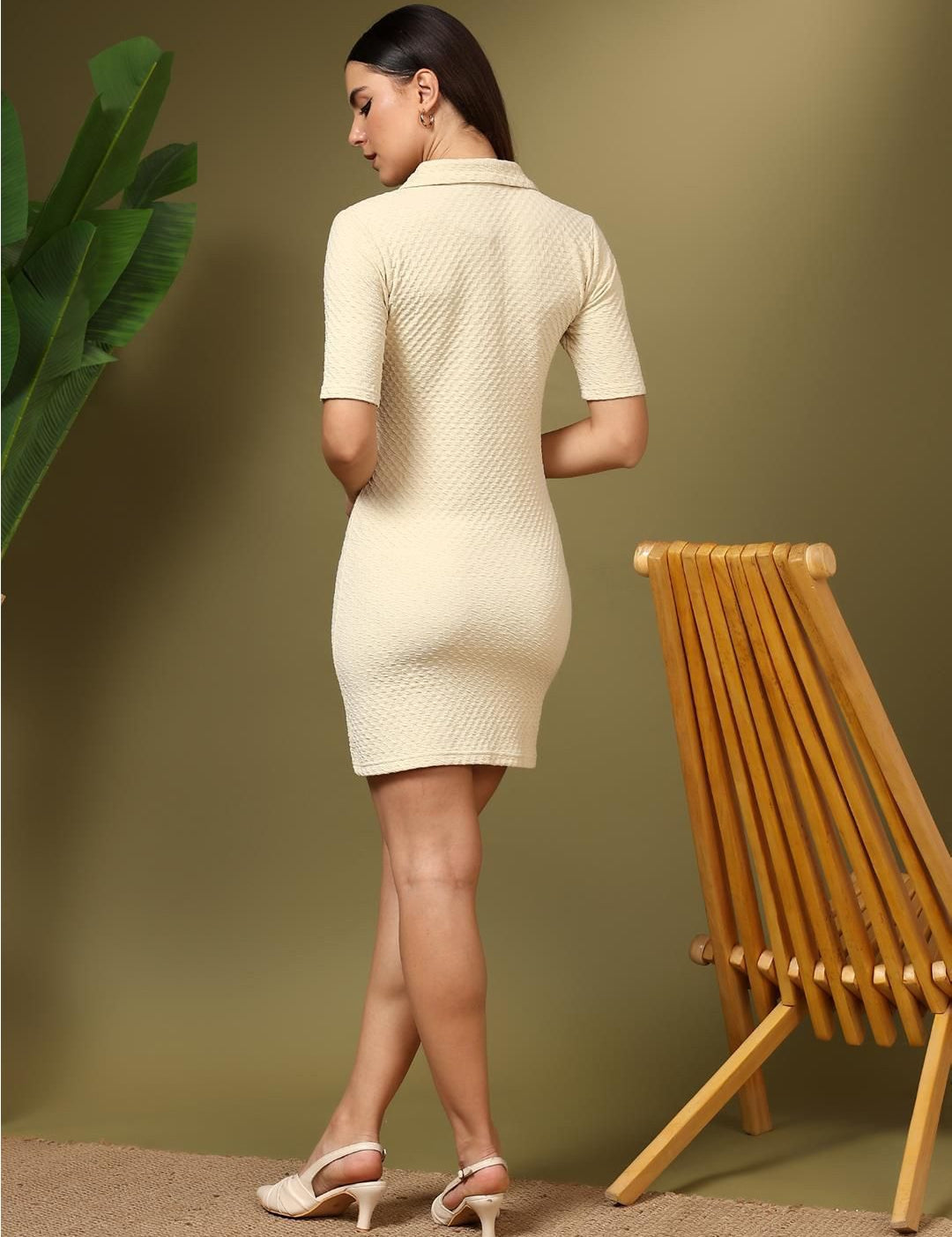 Kotty Women Self Design Shirt Collar Bodycon Mini Dress