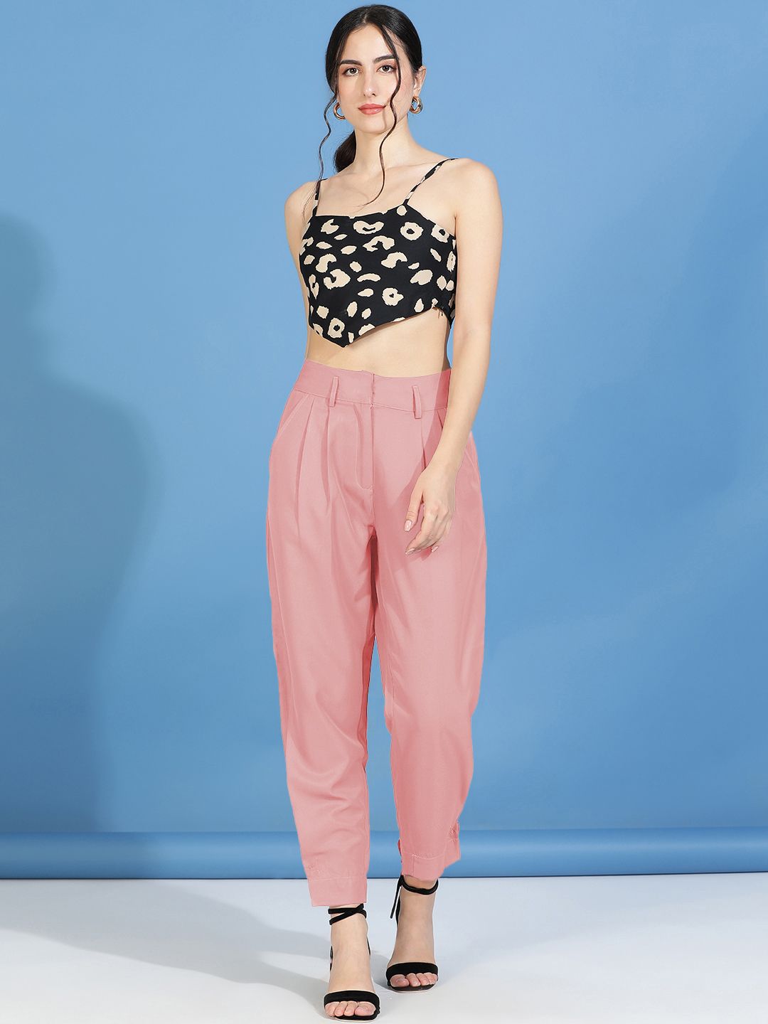 Kotty Women Relaxed Slim Fit High-Rise Easy Wash Trousers