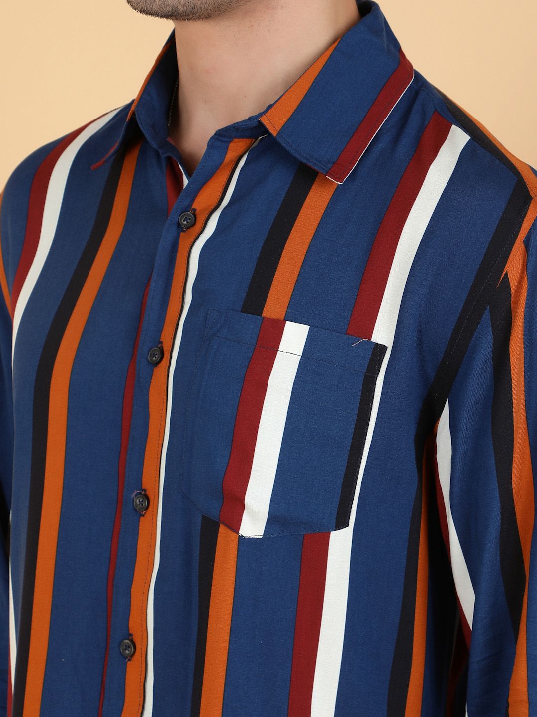 Kotty Men Relaxed Spread Collar Graphic Printed Casual Shirt