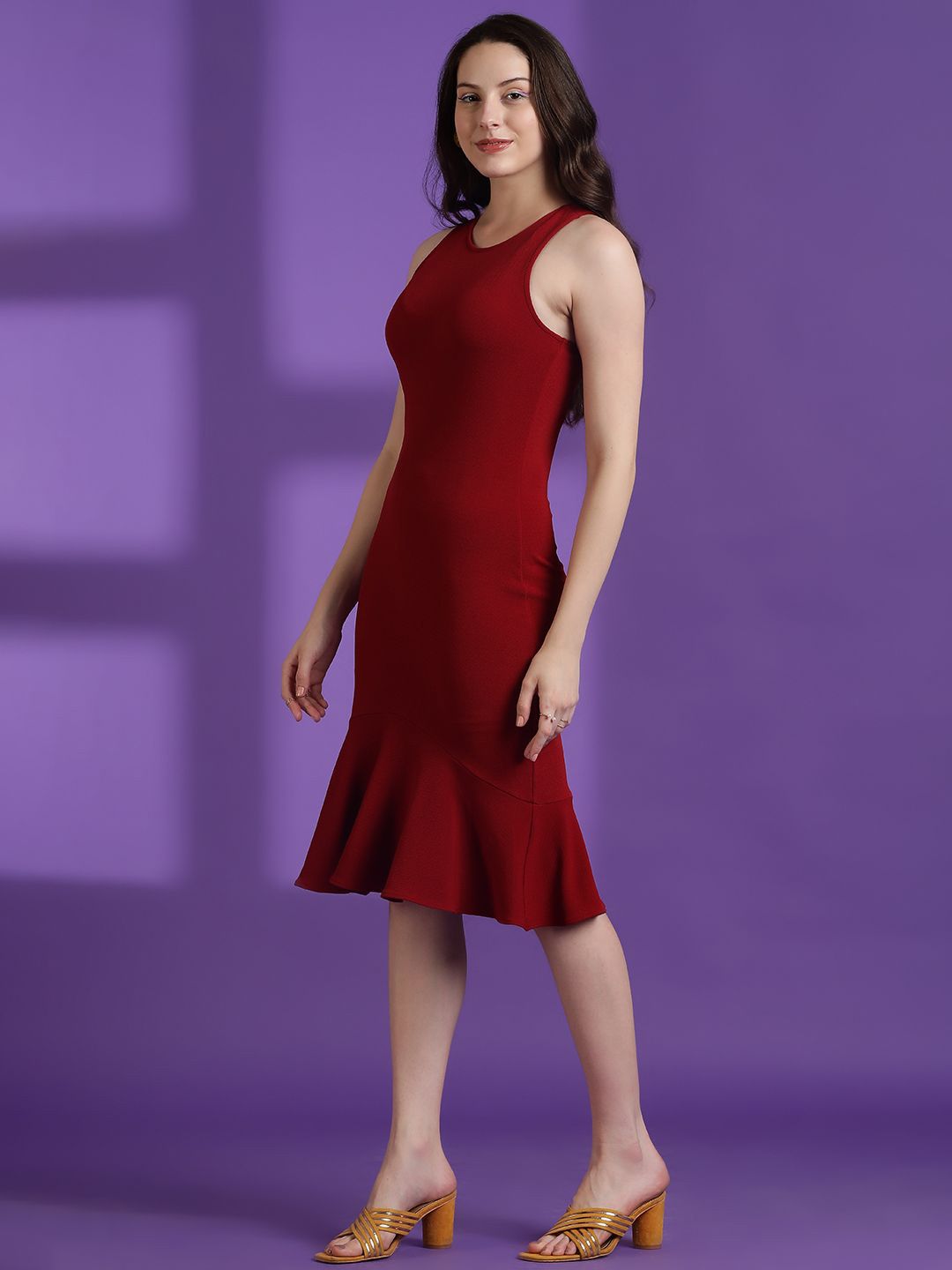 Kotty Women Solid Sheath Midi Dress