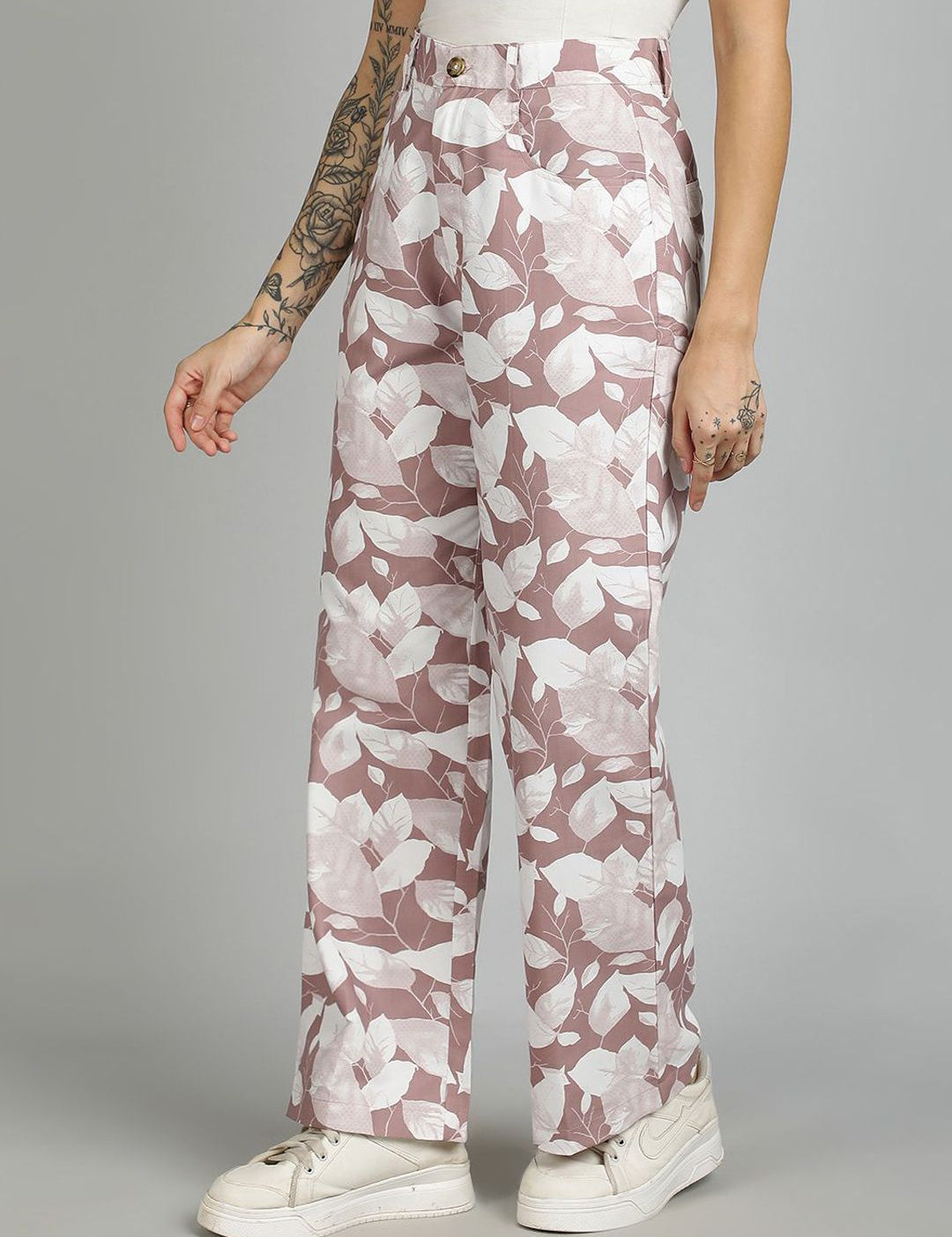 Kotty Women Cotton Floral Printed Straight Fit High-Rise Easy Wash Trousers
