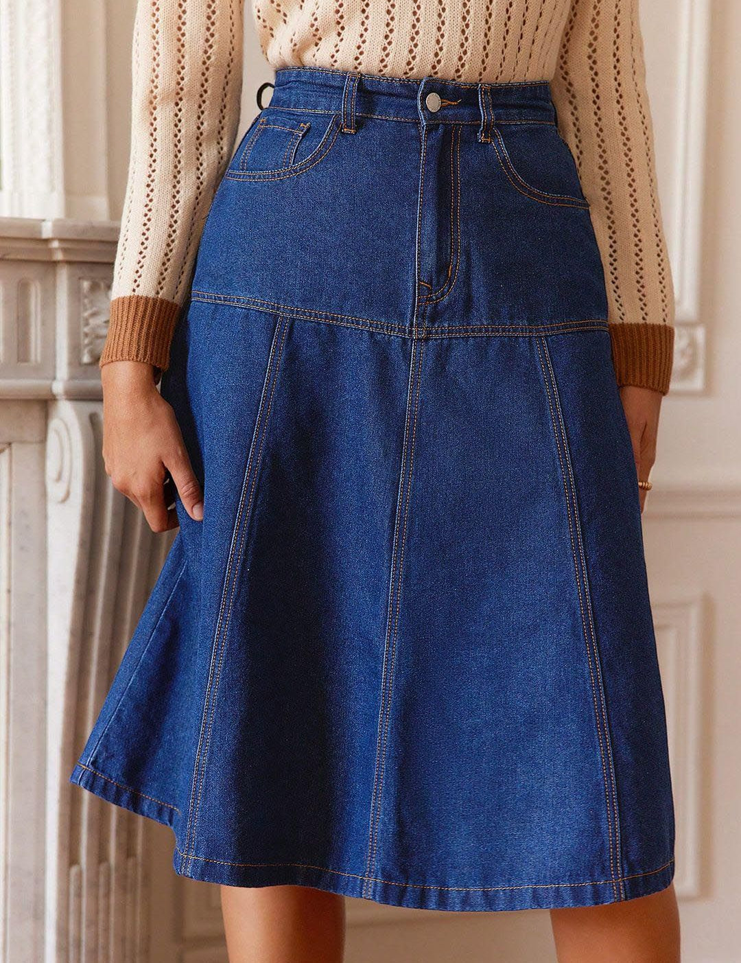  Kotty Flared Knee Length Skirts