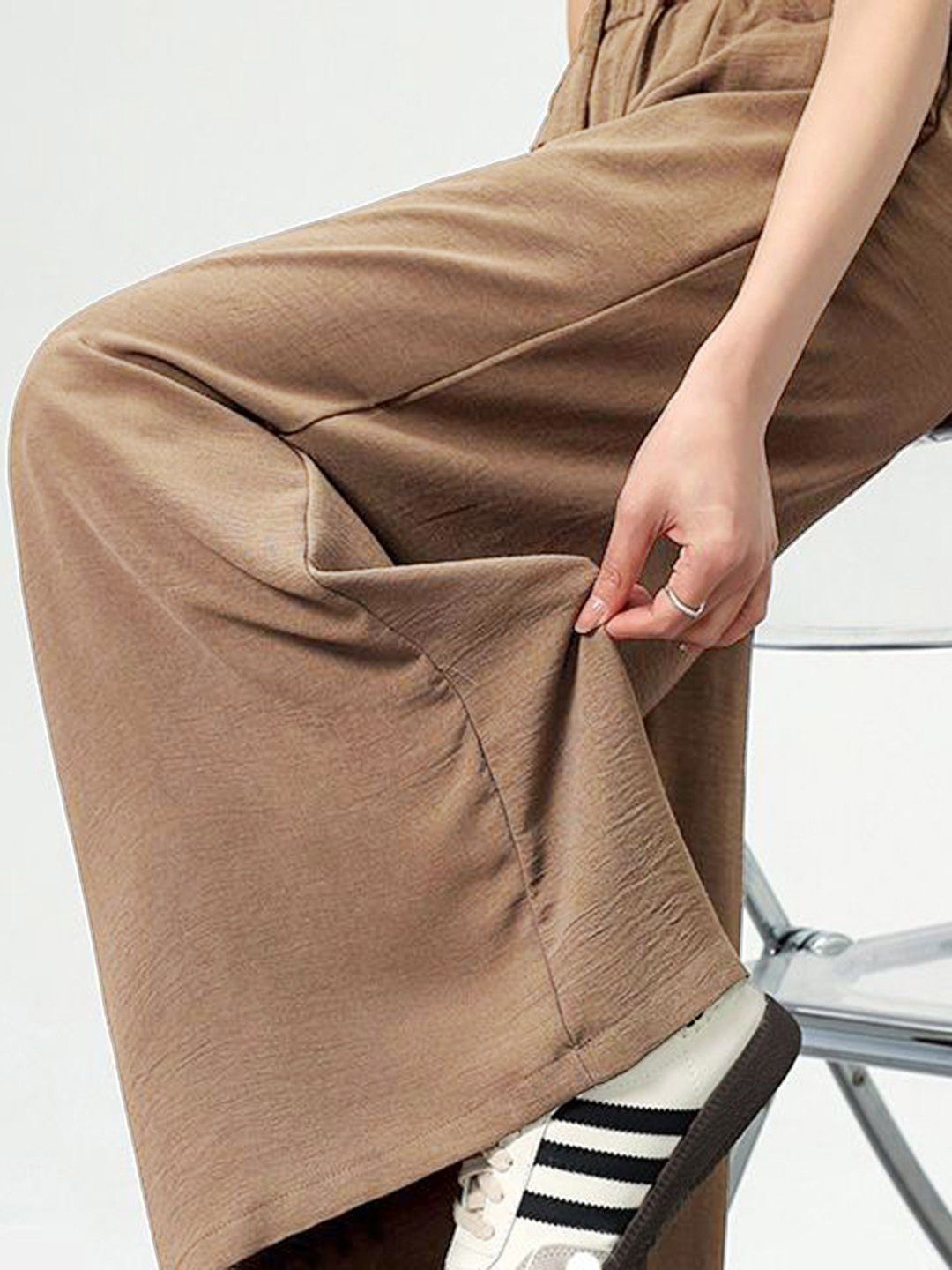 Kotty Women Textured Flared High-Rise Trouser