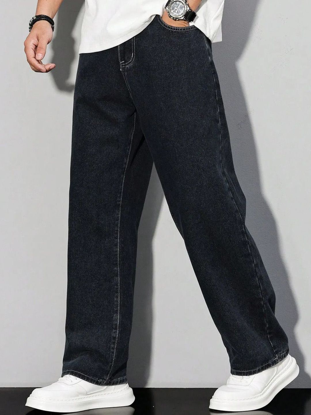 Kotty Men Baggy Mid-Rise Stretchable Cotton Jeans