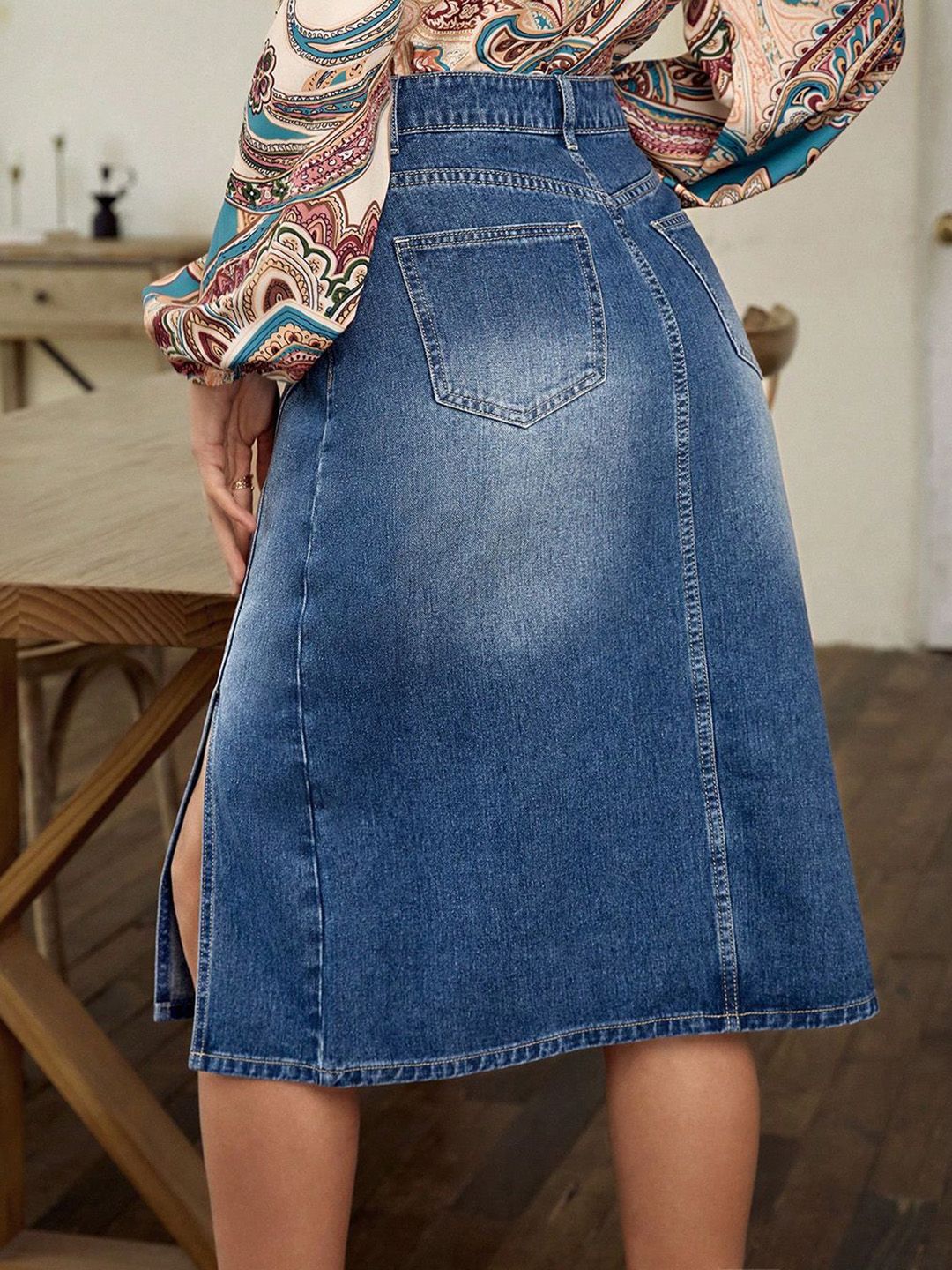  Kotty Straight Midi Skirts