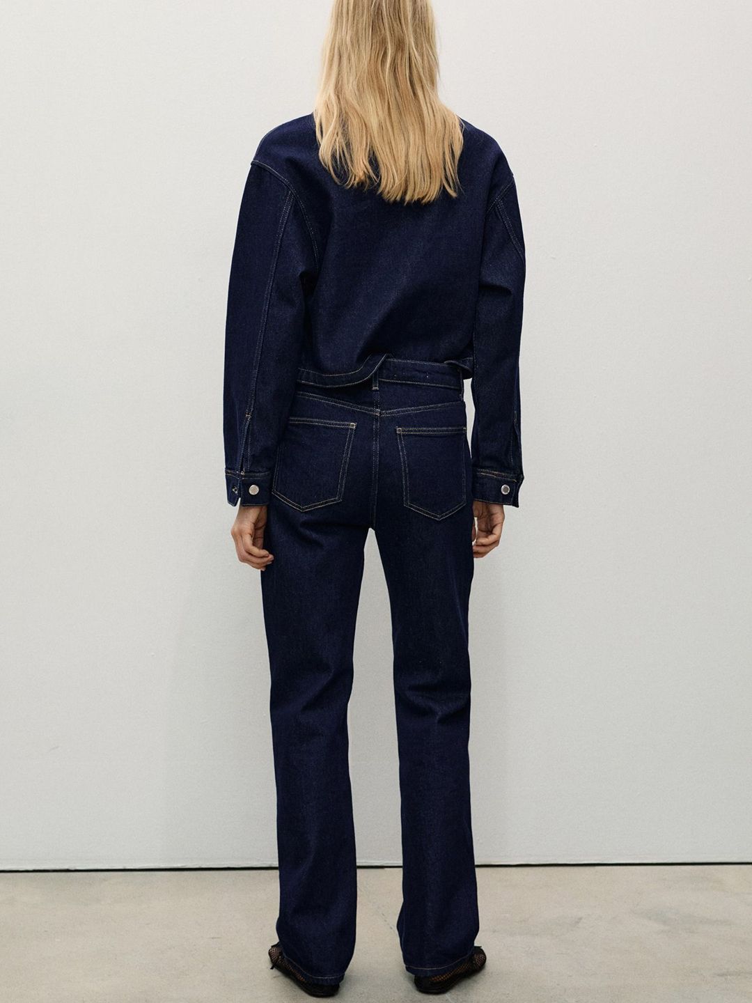 Kotty Women Straight Fit High-Rise Jeans