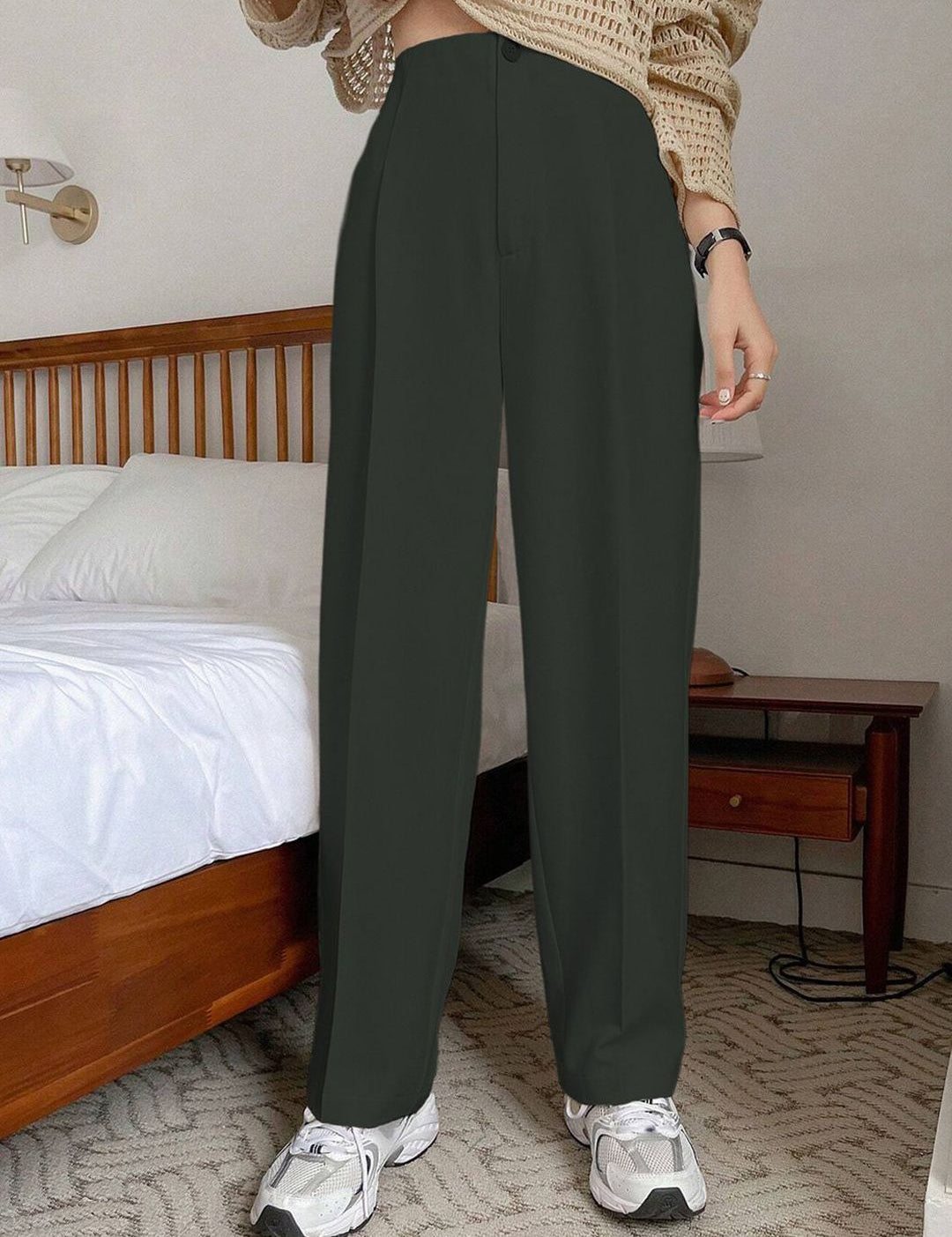 Kotty Women Relaxed Straight Leg High-Rise Cotton Trousers