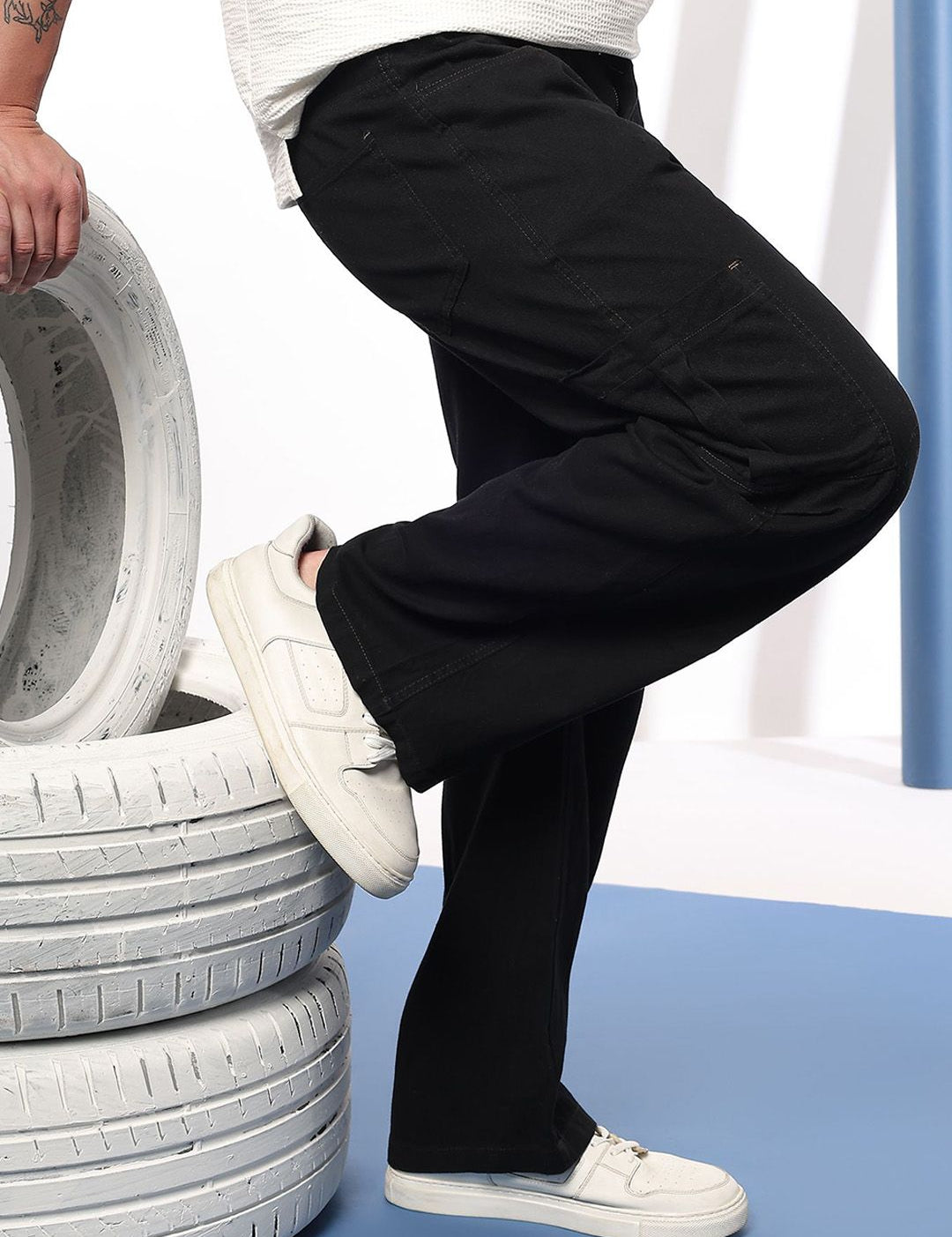 Kotty Men Relaxed Fit Low-Rise Stretchable Cargo Style Jeans