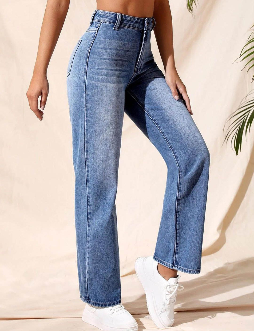 Kotty Women Straight Fit High-Rise Stretchable Jeans