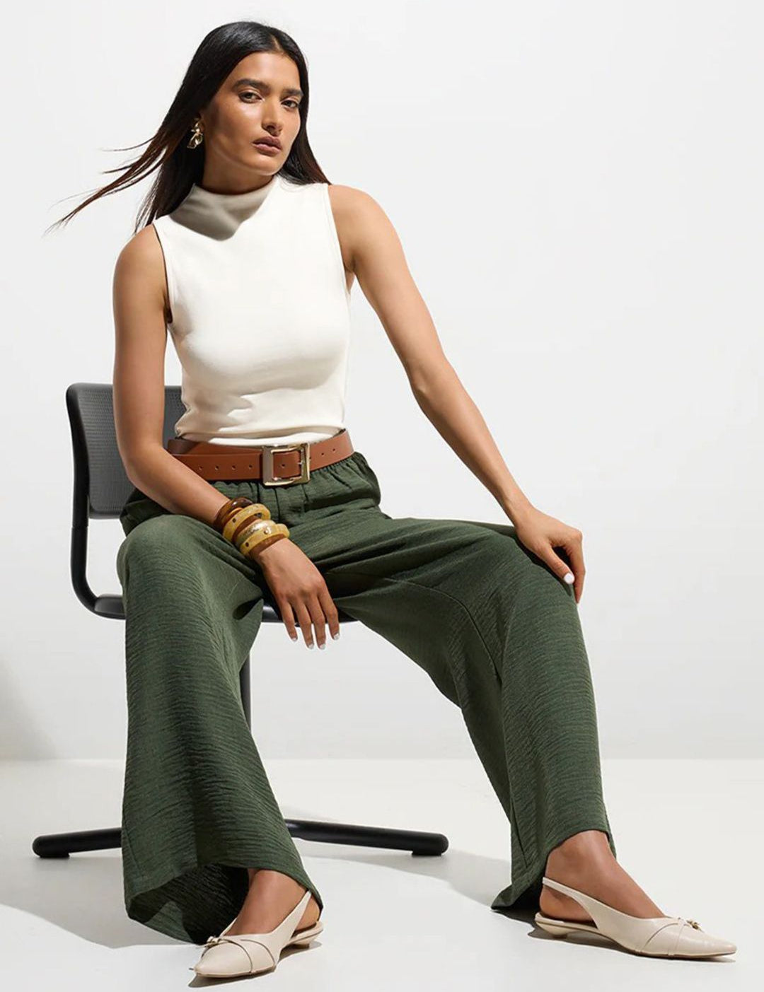 Kotty Women Sleeveless High Neck Tank Top