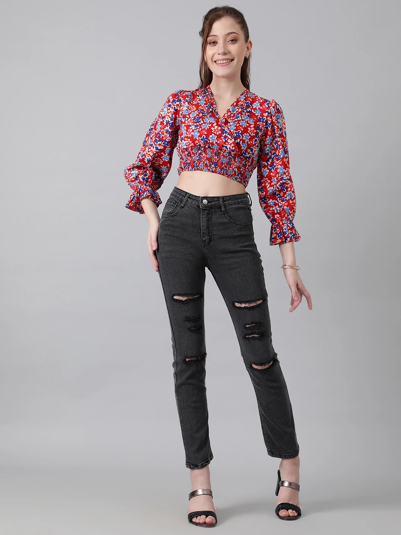 Kotty Women's Red Floral Print Puff Sleeve Smocked Crop Top
