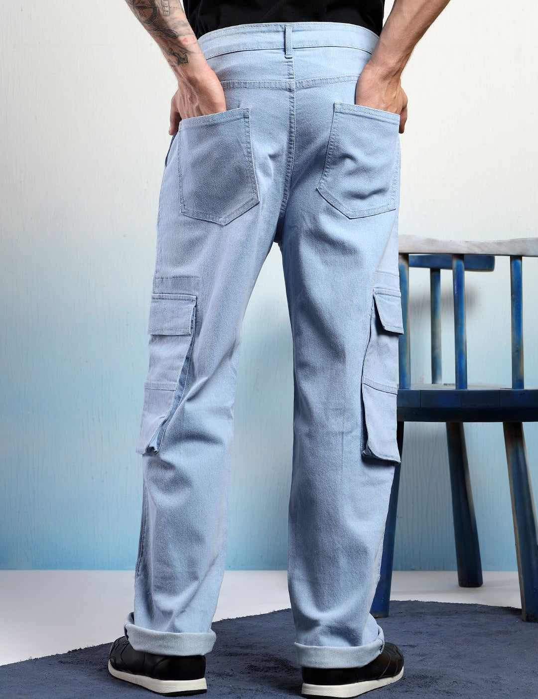 Kotty Men Low-Rise Wrinkle Free Pleated Cargos Trousers