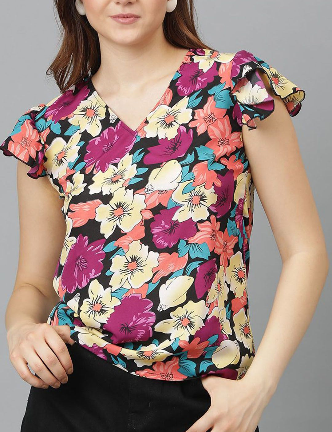 Kotty Floral Print Flutter Sleeve Crepe Wrap Top
