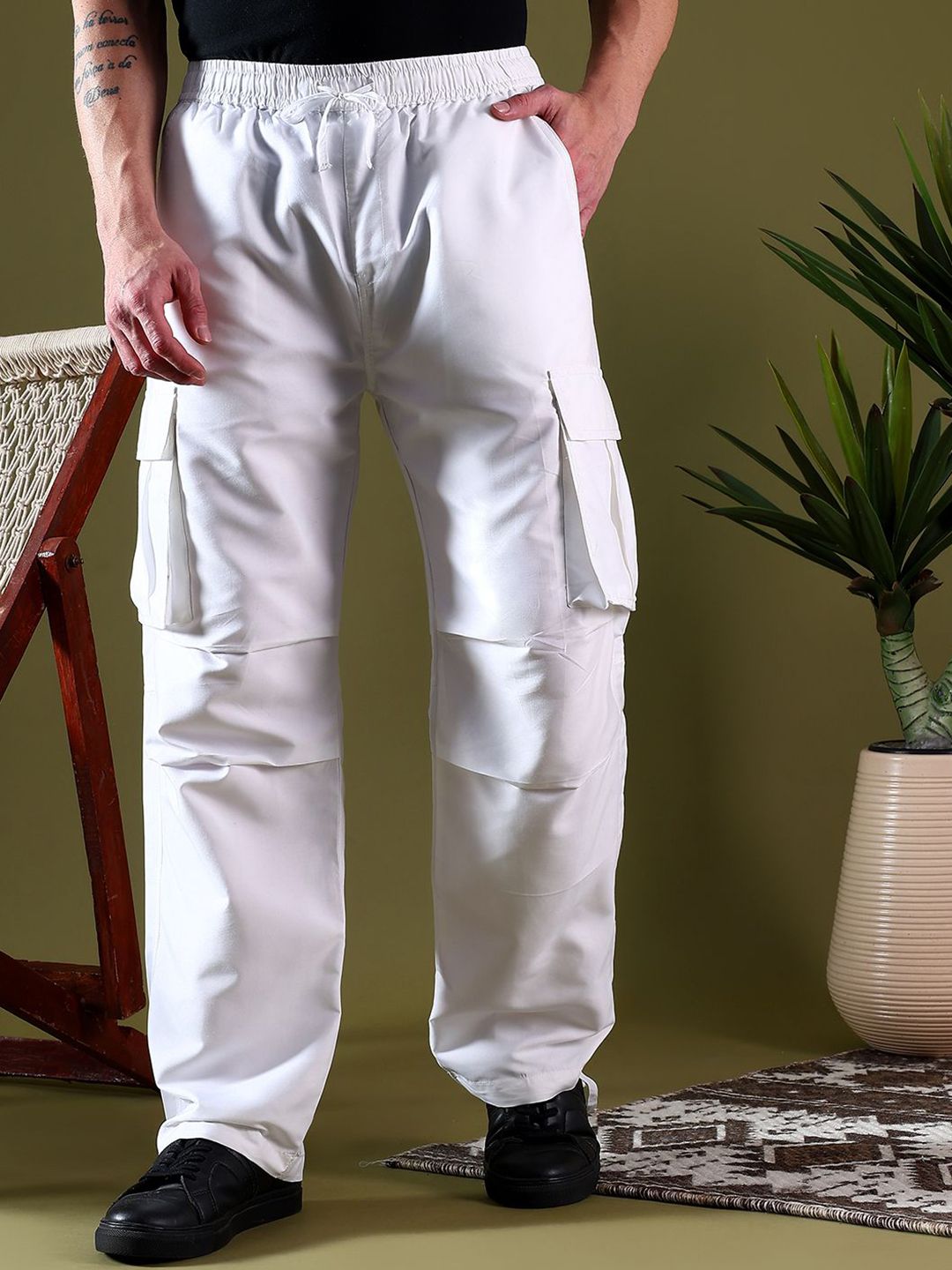 Kotty Men Relaxed Easy Wash Cargos Trousers
