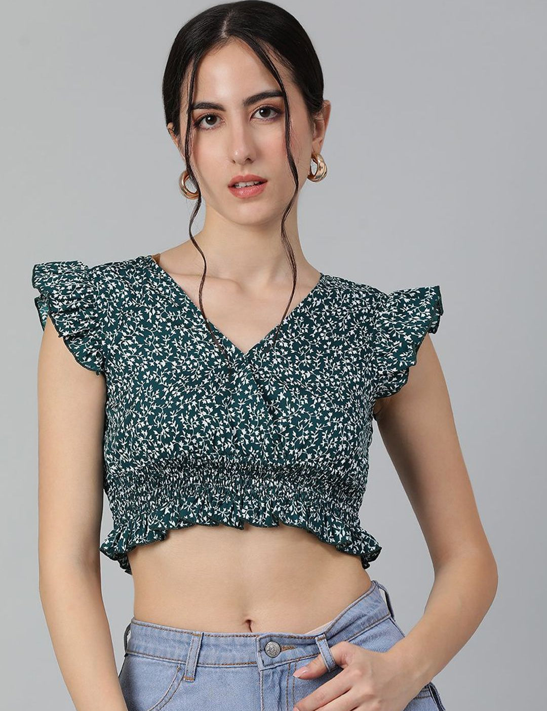 Kotty Floral Print Flutter Sleeve Crepe Crop Top